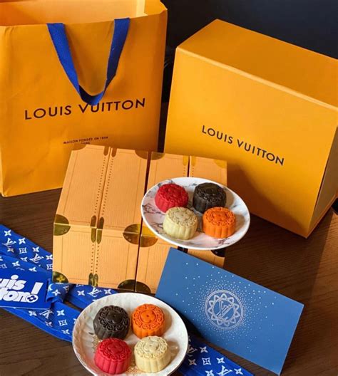 louis vuitton mooncake|mid fall festival mooncakes 2023.